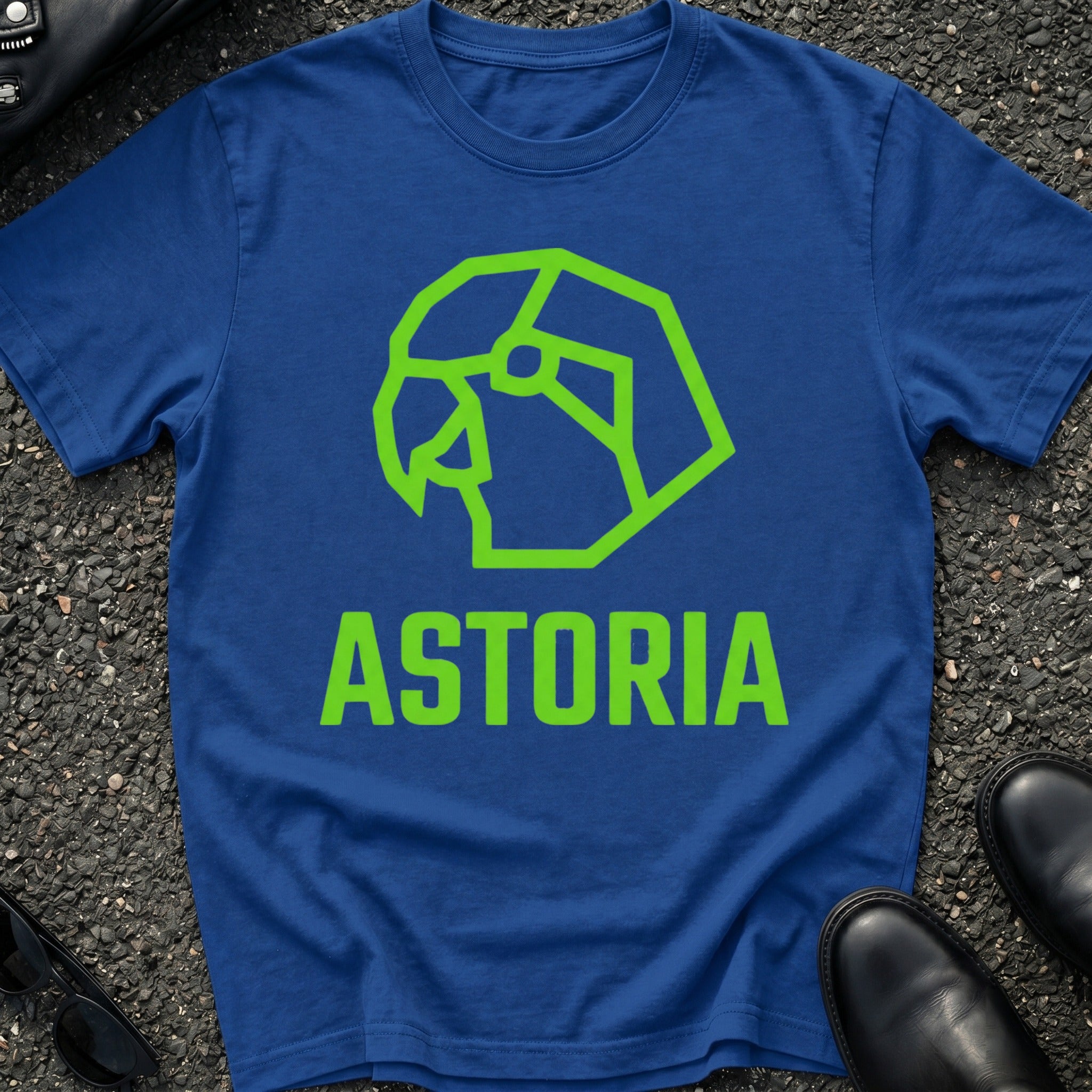 Astoria Parakeet Bold T-Shirt