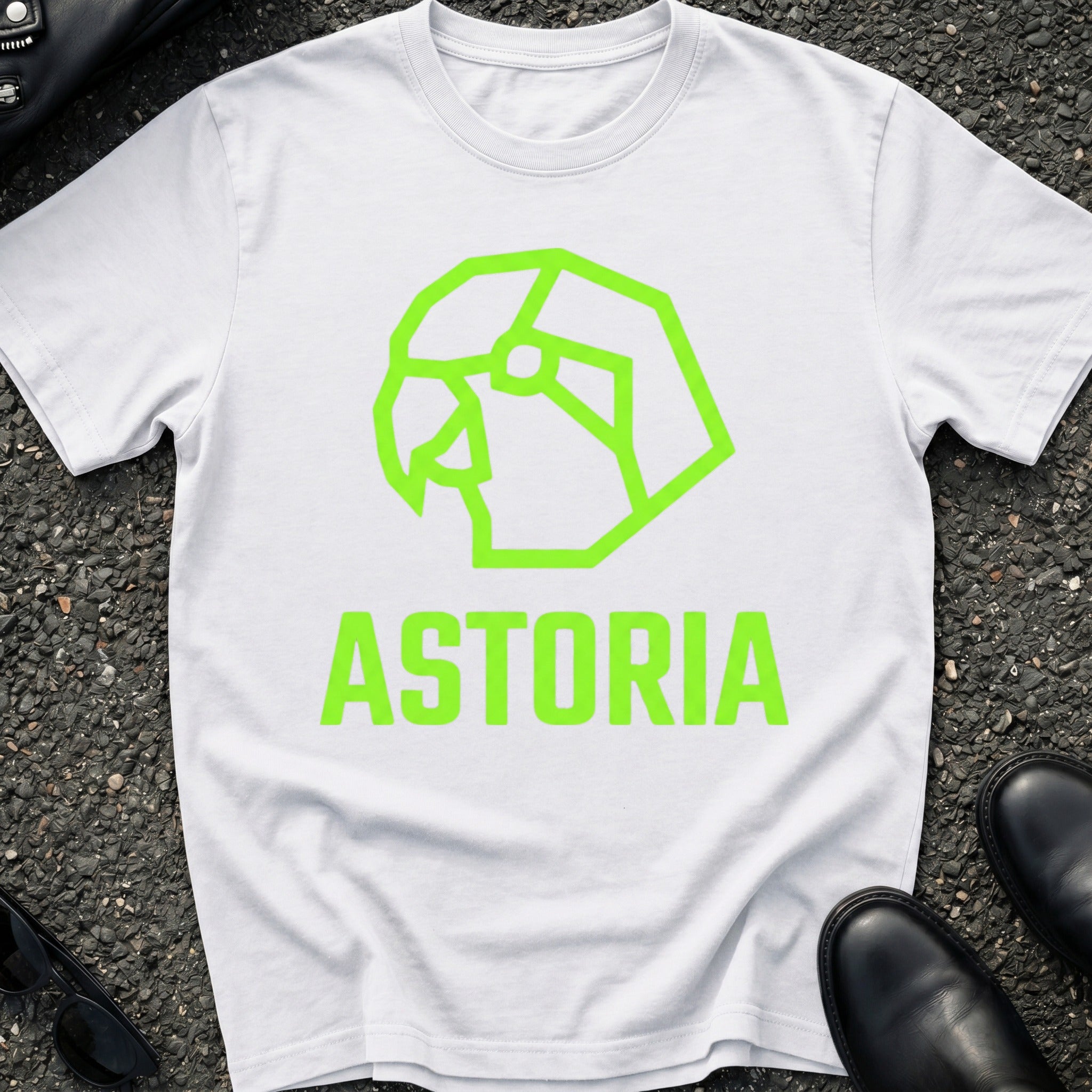 Astoria Parakeet Bold T-Shirt